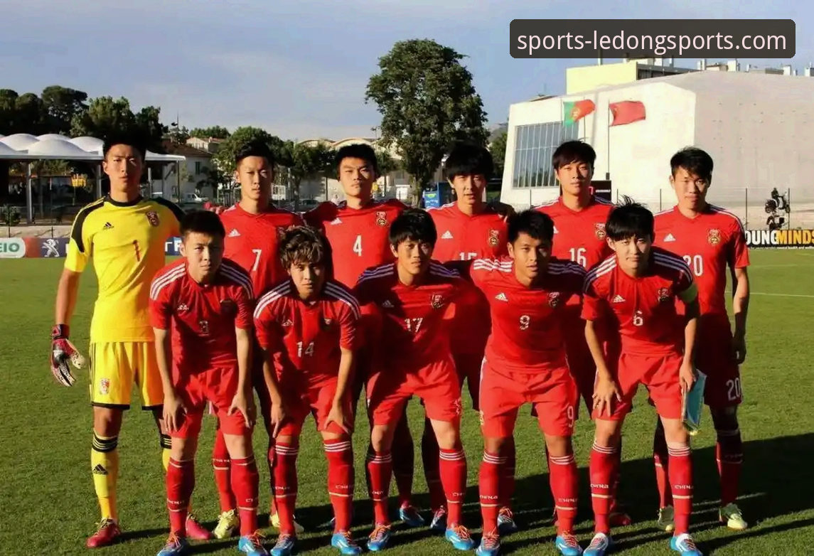 乐动体育最新版本 U19国足土伦杯制胜教程:乐动体育平台深度复盘1-0哥伦比亚